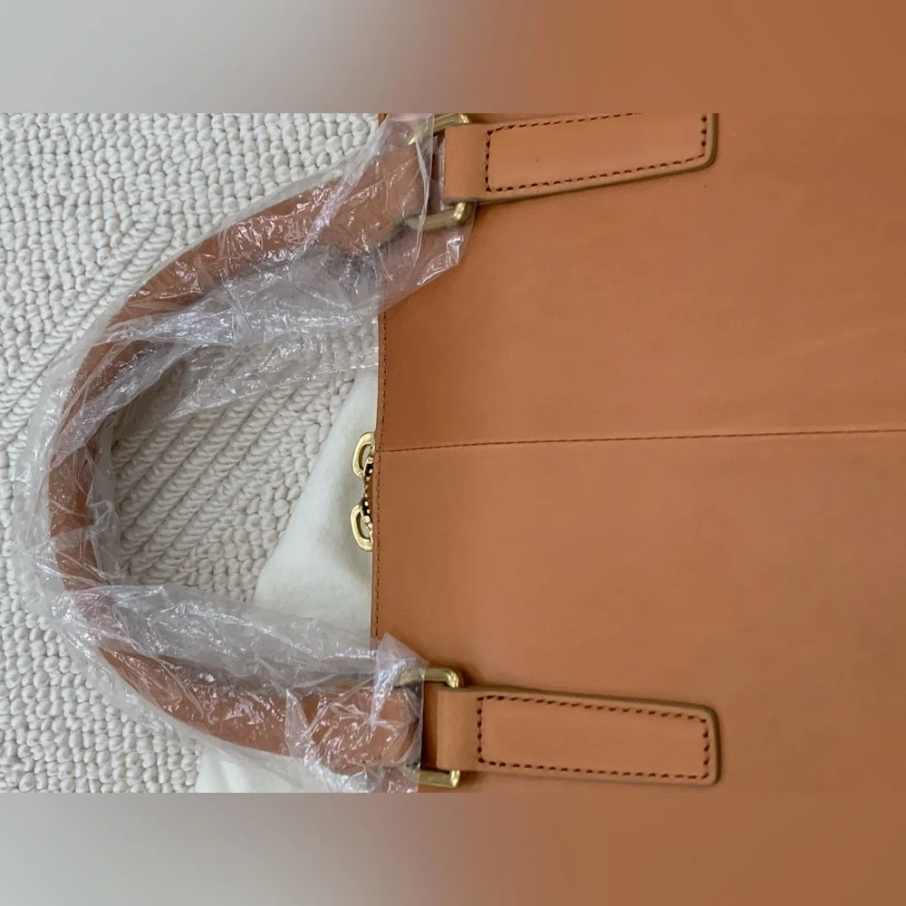 JCrew Edie Tote, Tan, Fall 2012 - GIFTABLE - Picture 11 of 12